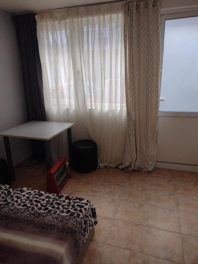 Lider apartment Petr Beron Warna Exterior foto