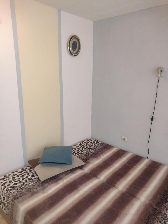 Lider apartment Petr Beron Warna Exterior foto